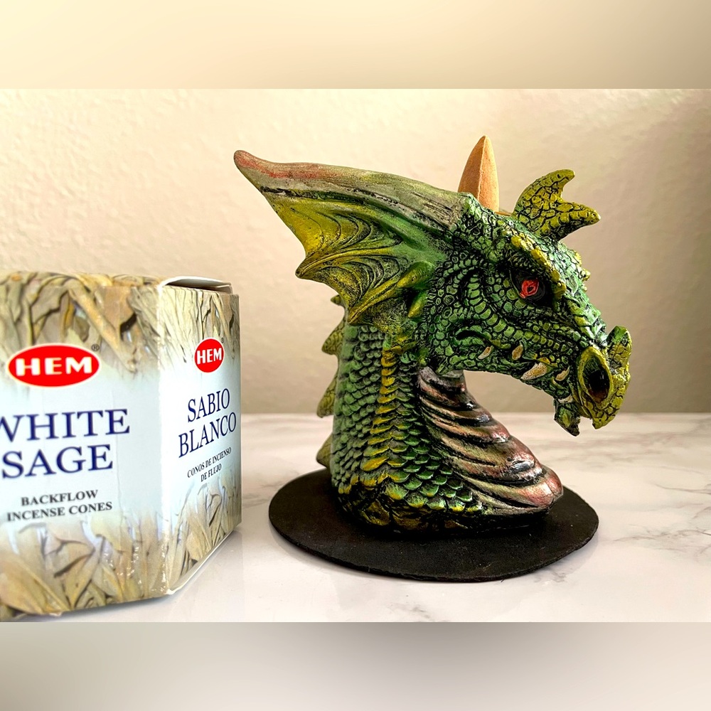 Zen Dragon incense burner, pre-owned great condition, with pack of sage incense